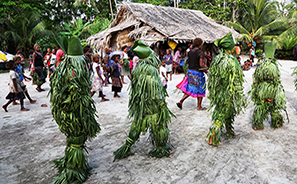 Wogasia Spear Festival : Solomon Islands : Photos : Richard Moore : Photographer